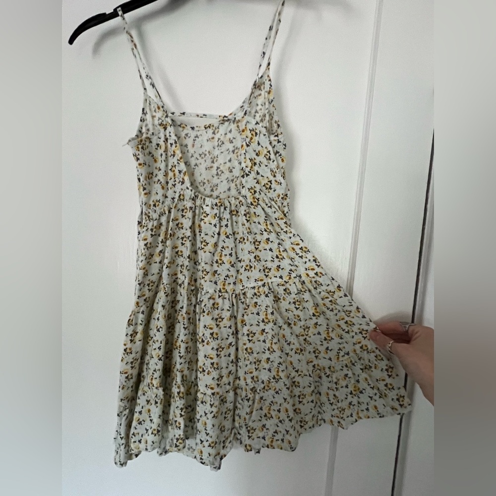 Sundress - Picture 3 of 4